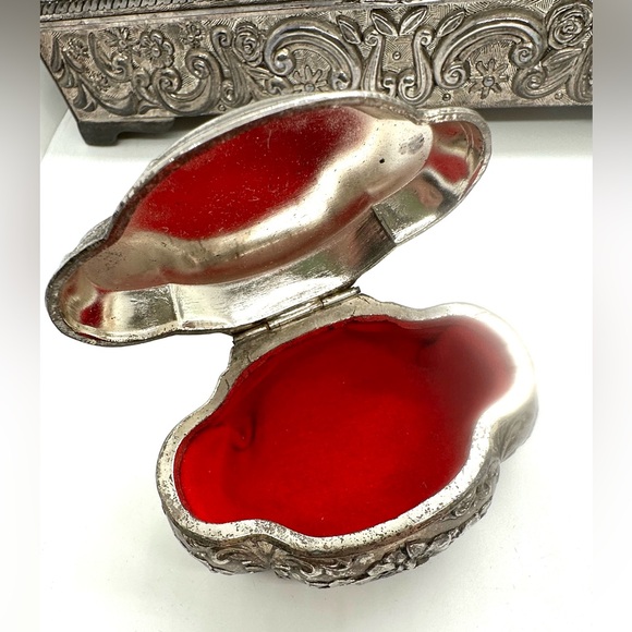 Vintage Silver Jewelry Trinket Casket Box - Picture 7 of 14